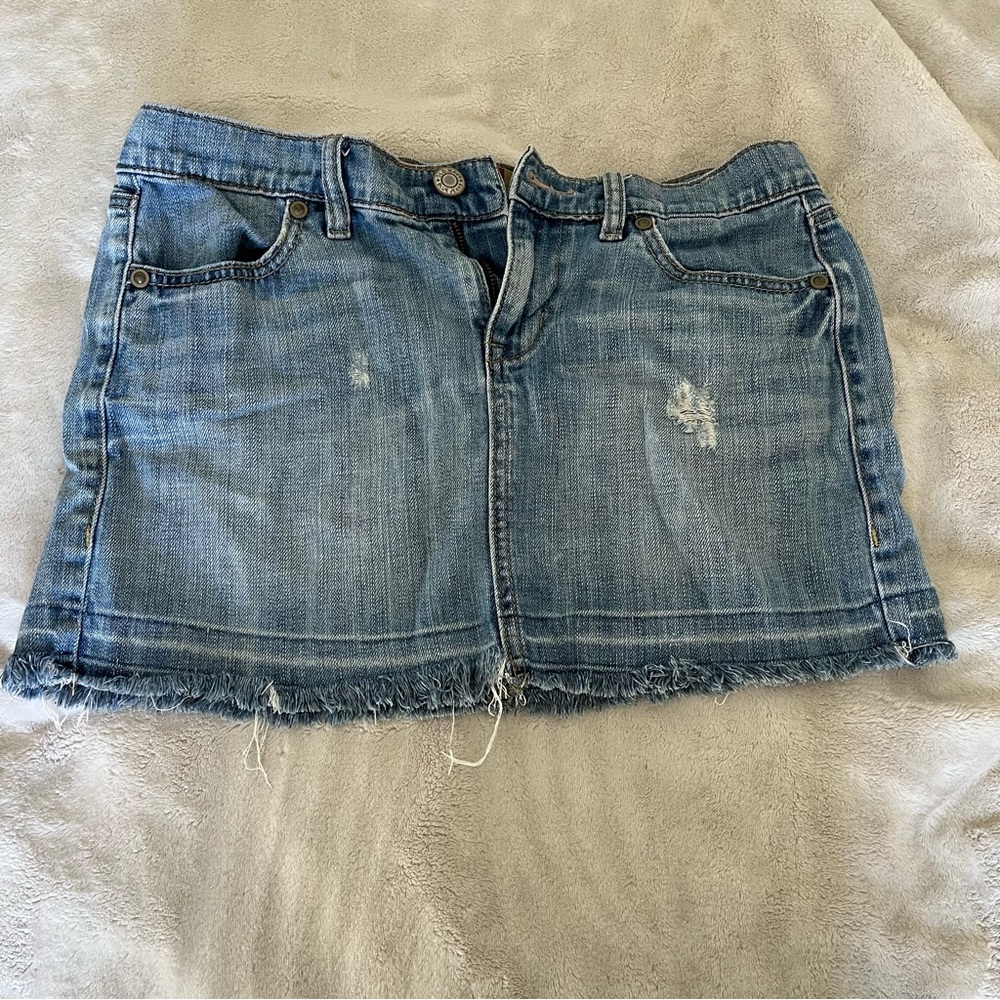 2000s mini skirt